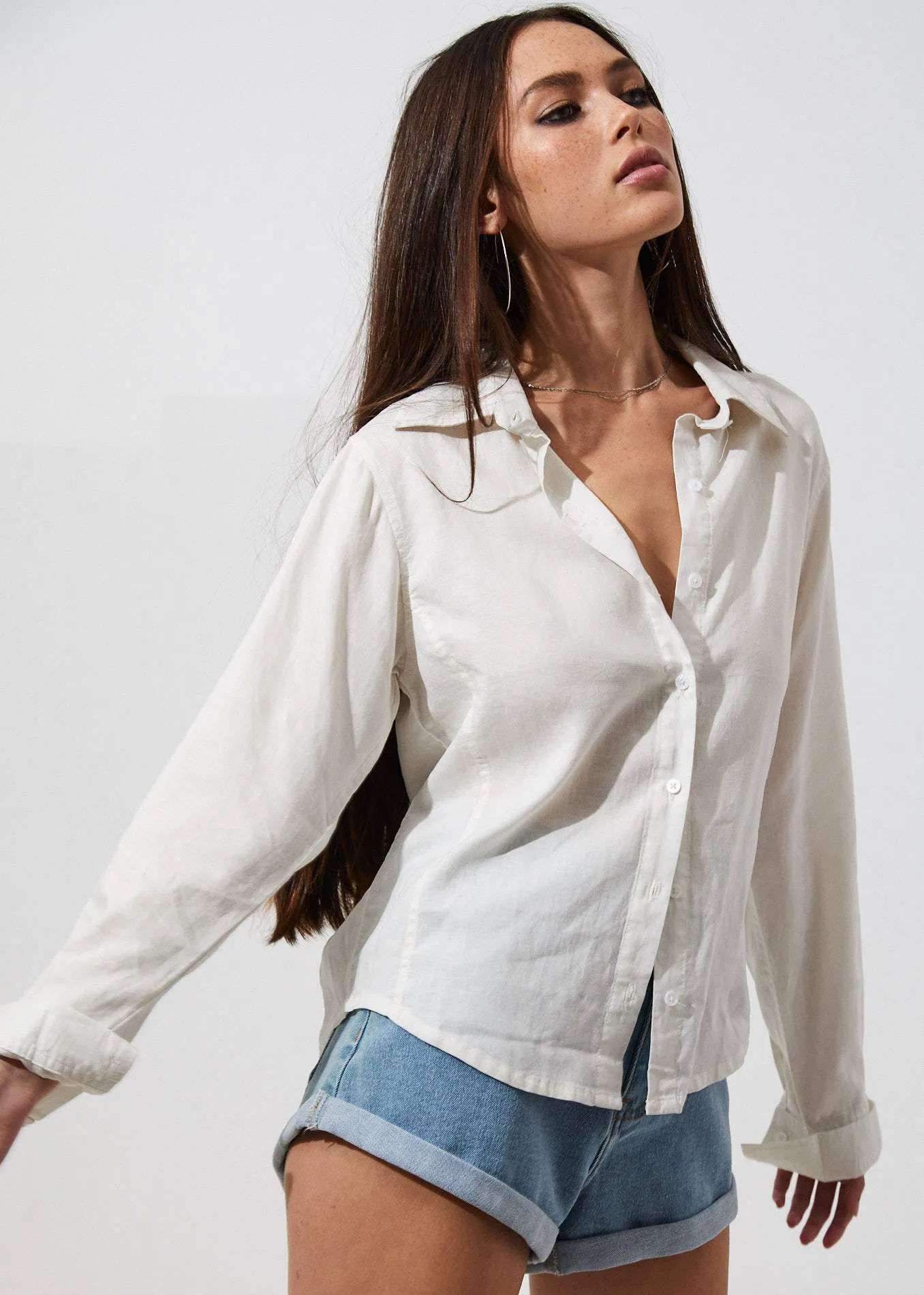 Afends Womens Tori - Hemp Long Sleeve Shirt - White