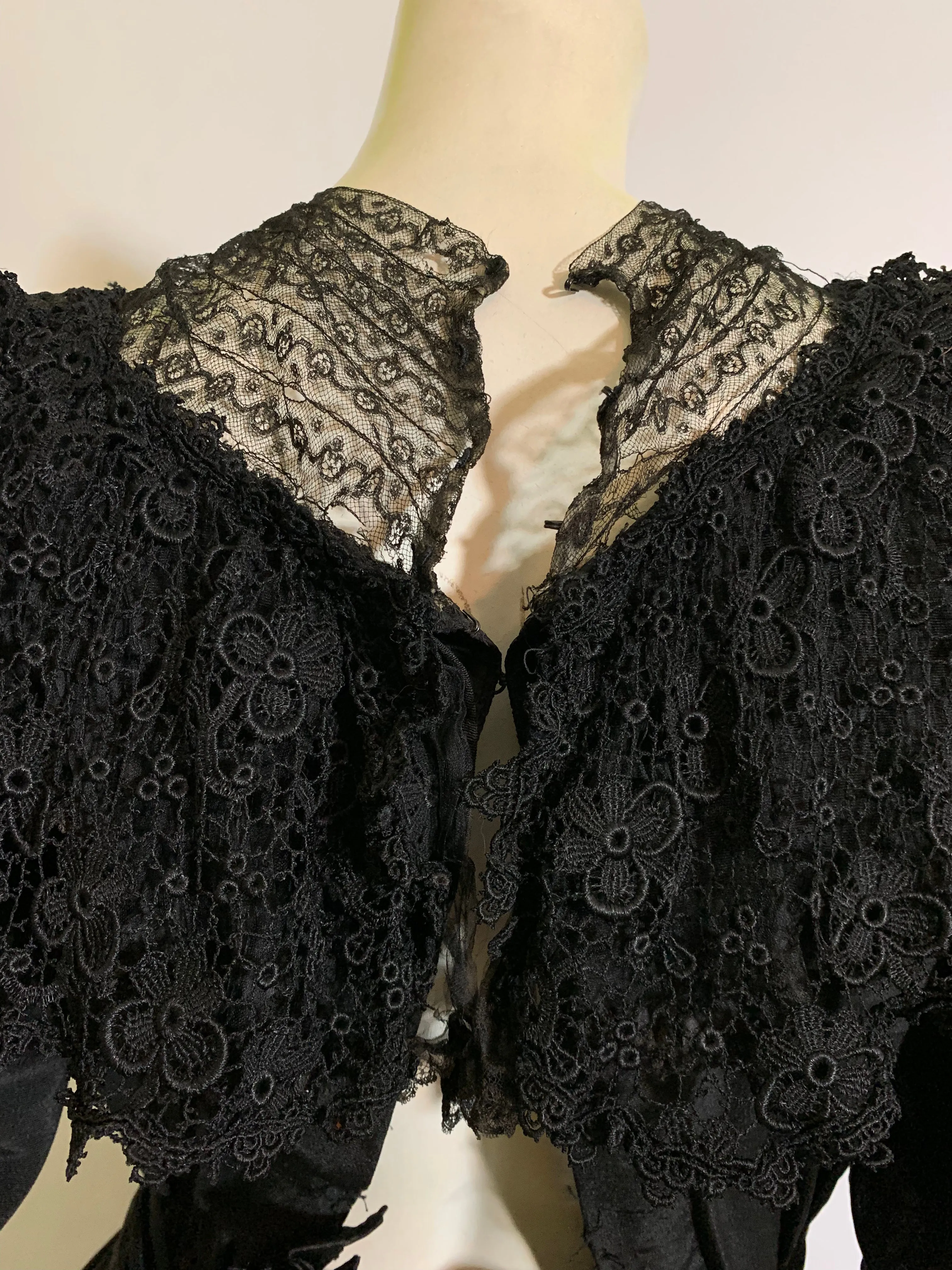 Black Faille Lace and Bow Trimmed Two Piece Mourning Dress and Hat circa 1910s