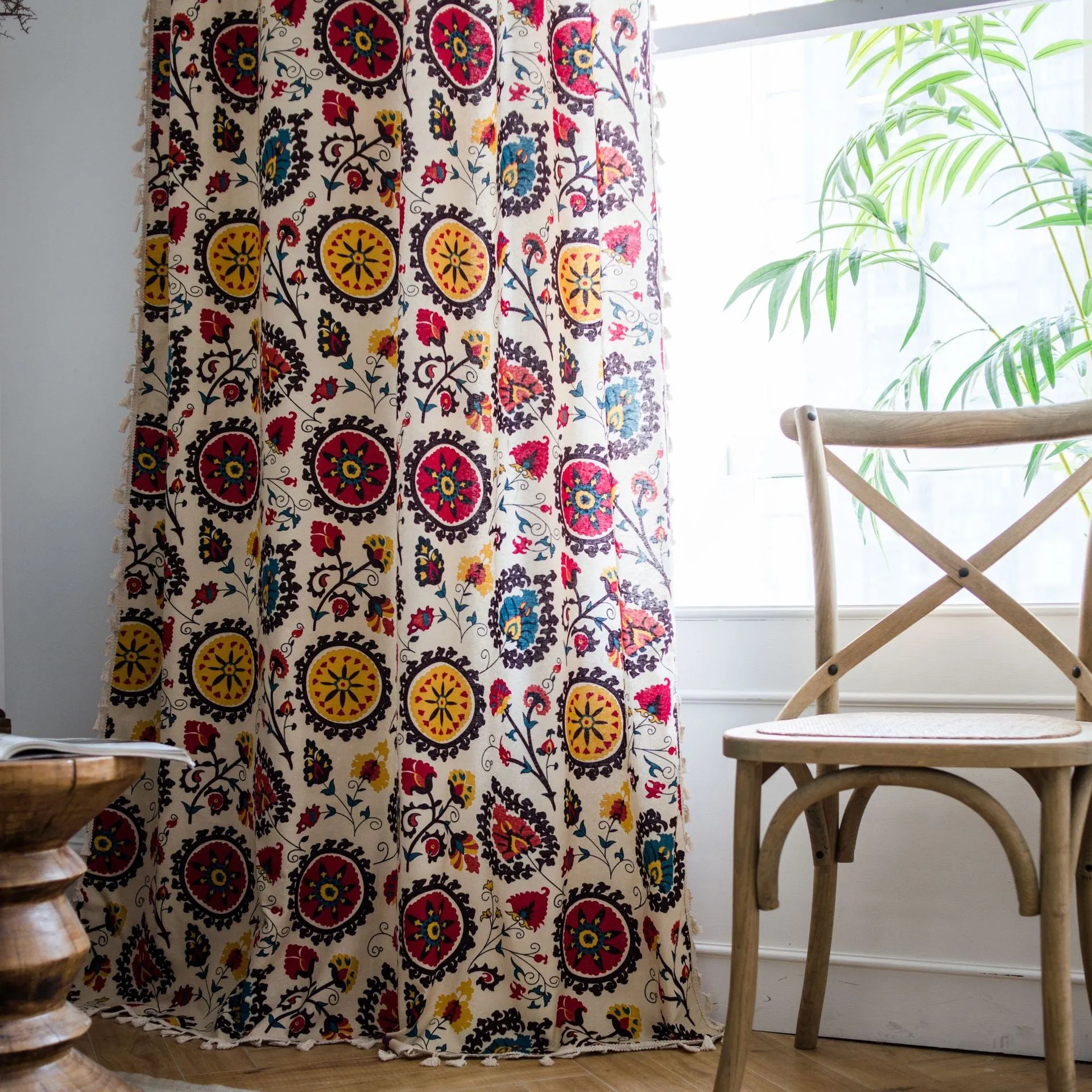 Bohemian Style Curtain with Geometric Floral Print