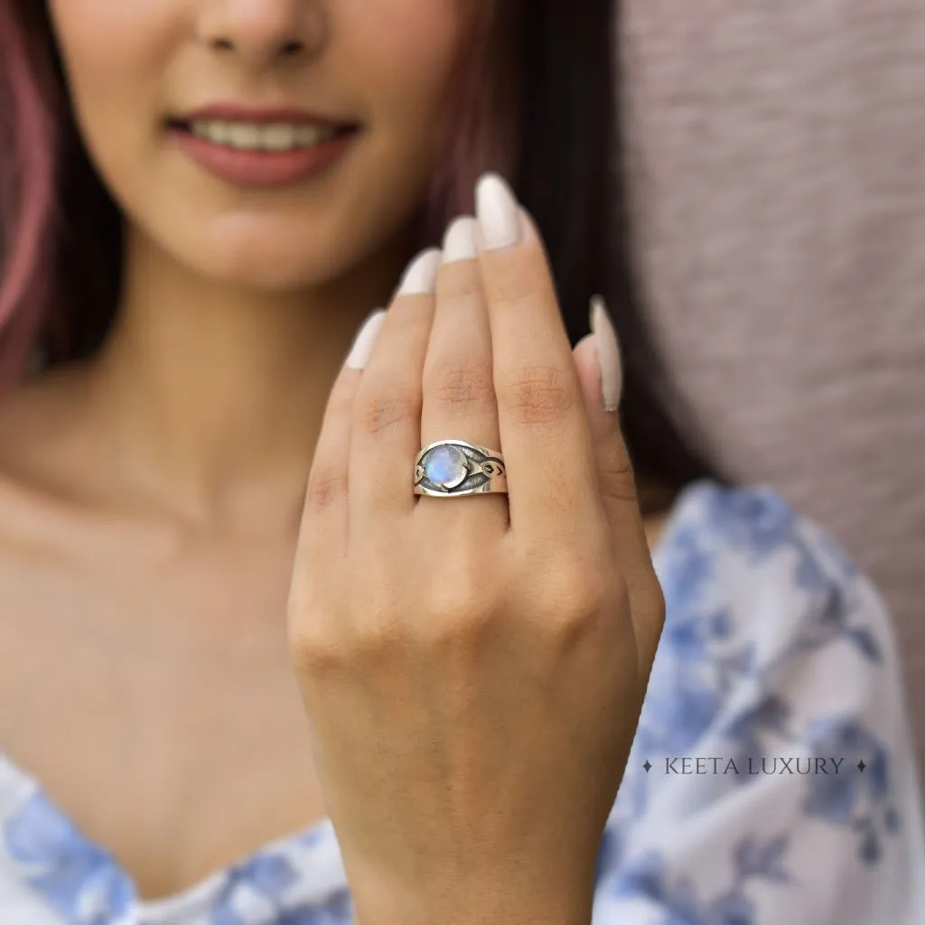 Celtic Noir - Moonstone Ring