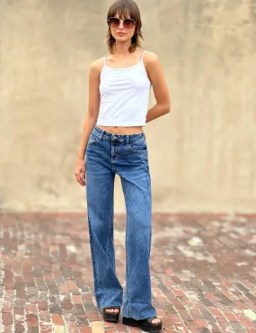 Ella Relaxed Straight Jeans