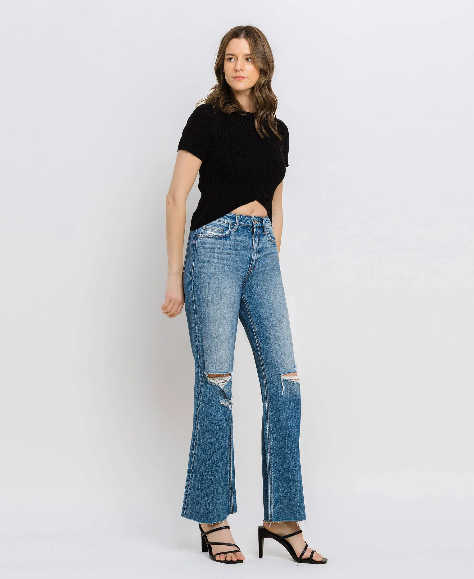 Exuberant Distressed Stretch Denim