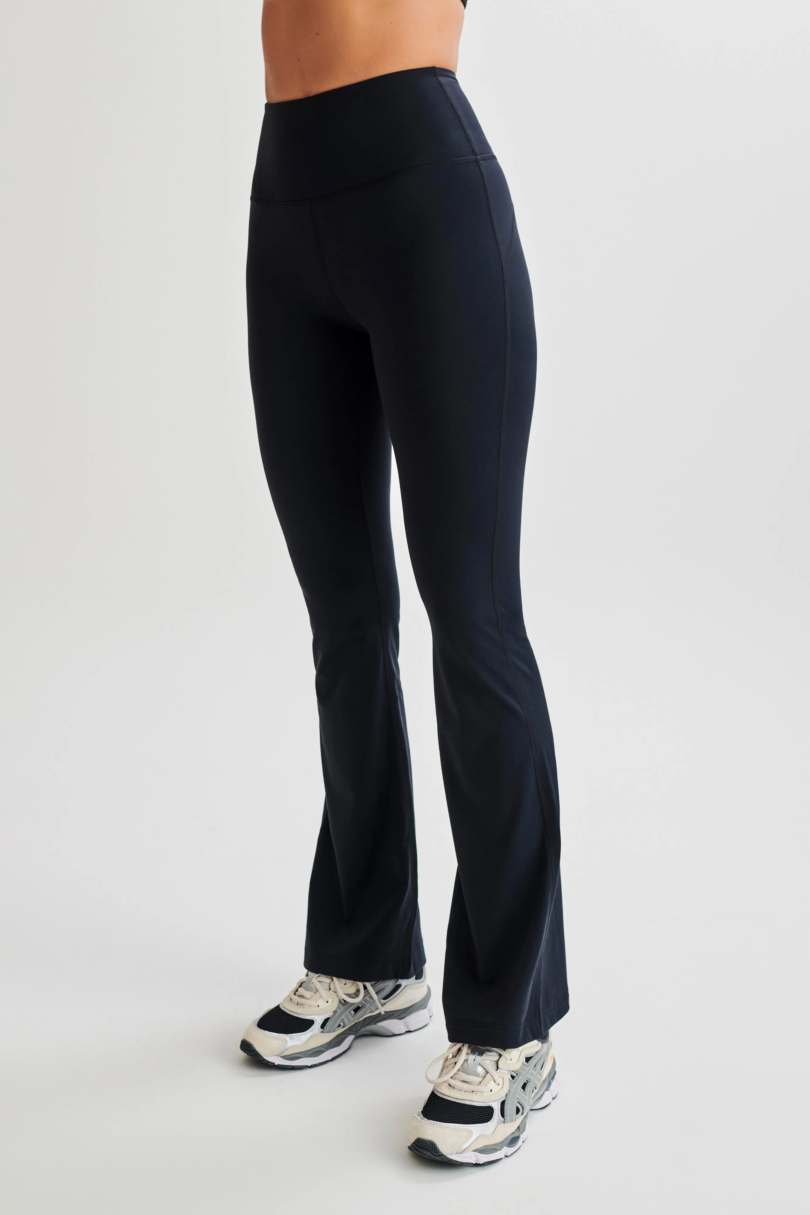 Jesse Flared Yoga Pants - Black