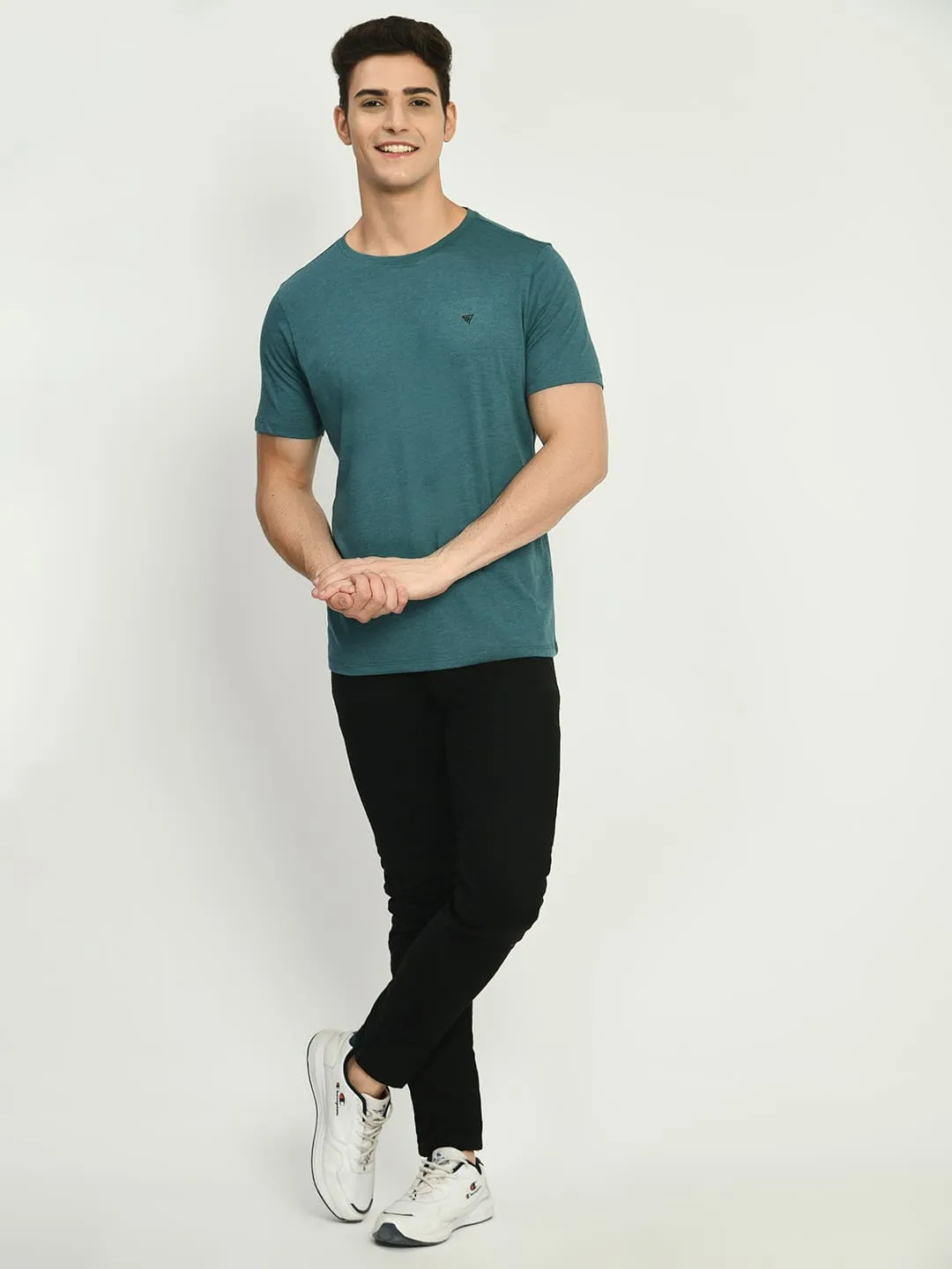 Men's Pine Green Solid Round Neck T-Shirt