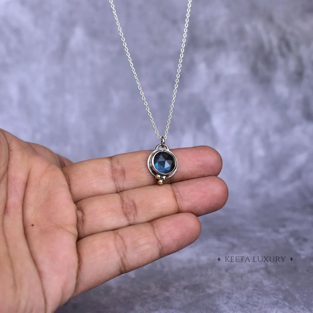 Modern Boho - Labradorite Necklace