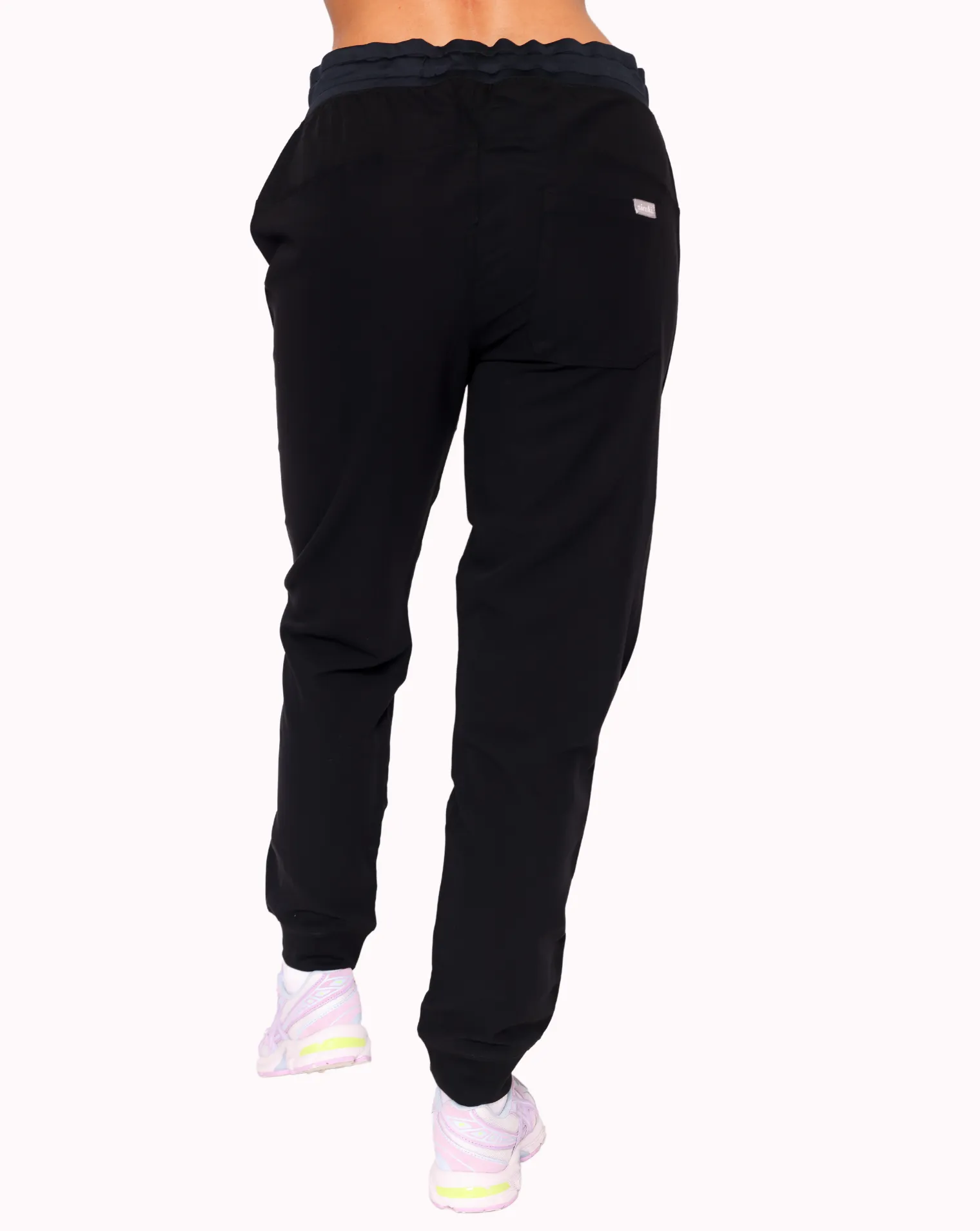 Neo Scrub Joggers