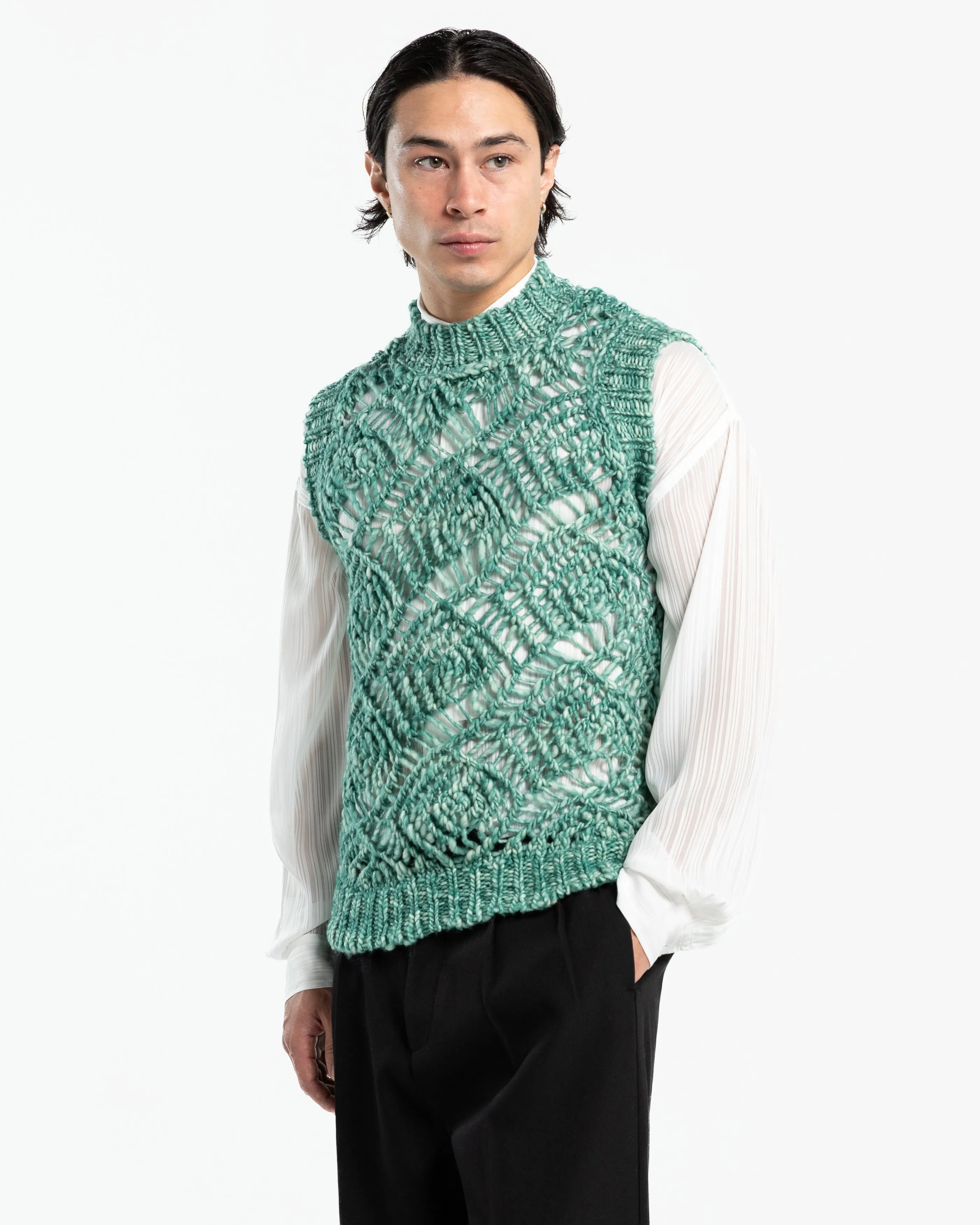 Nimgina Vest in White Sprayed Green