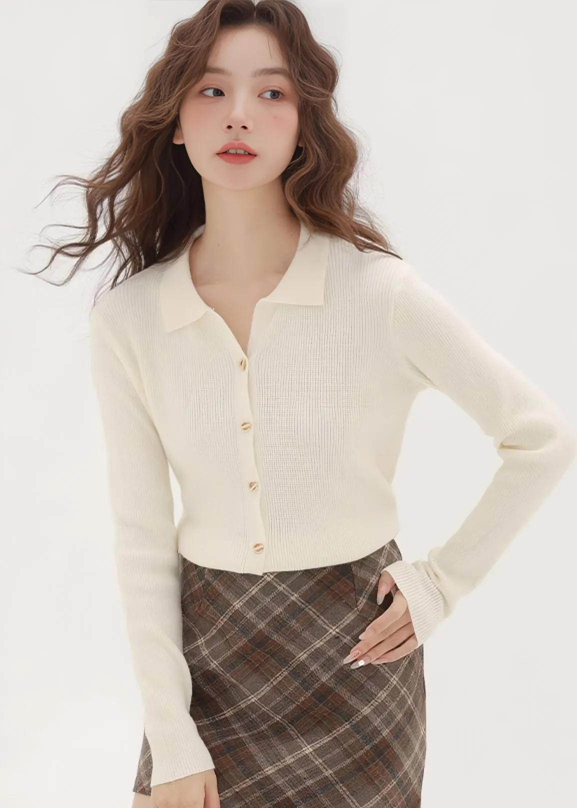 POLO NECK BUTTON SWEATER