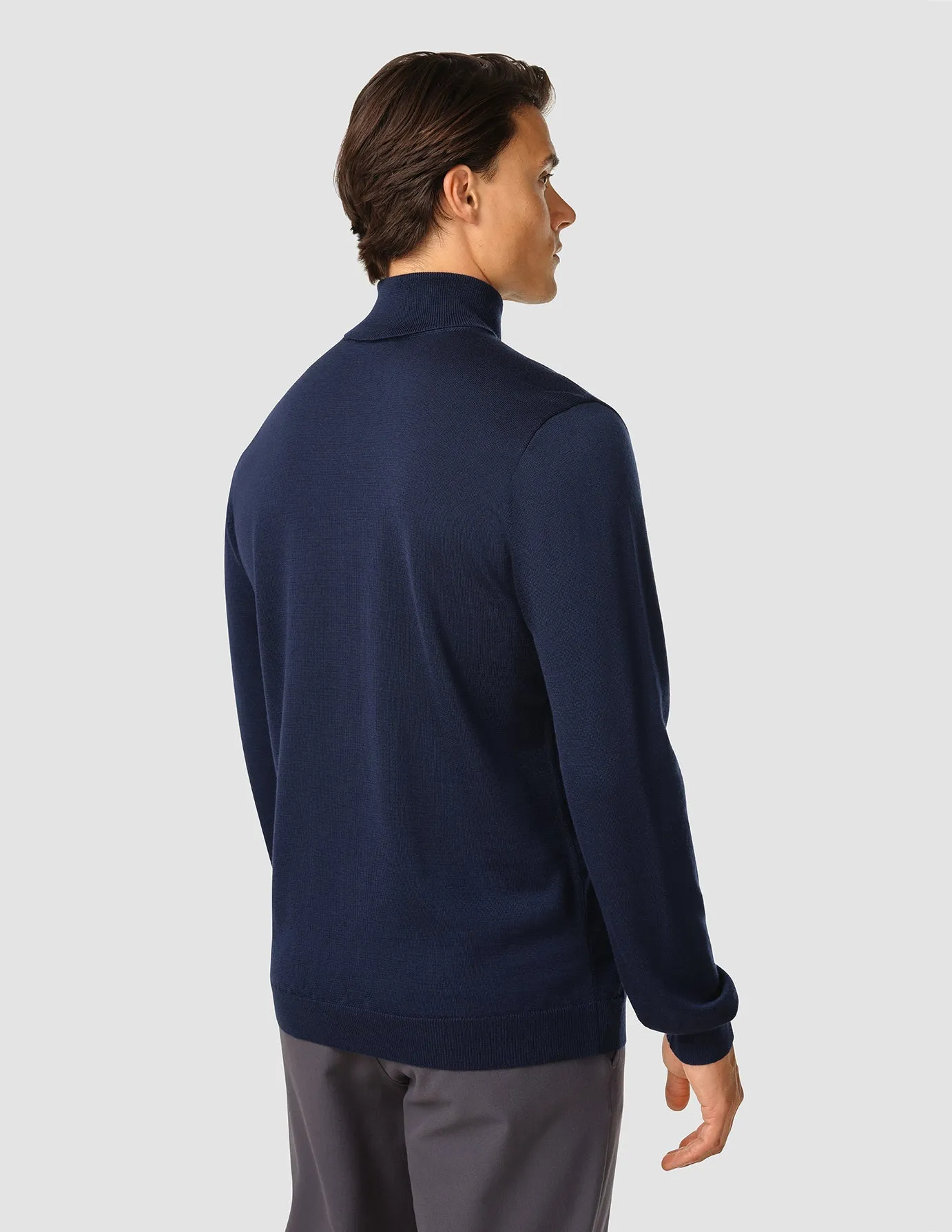 Premium Merino Turtleneck Navy