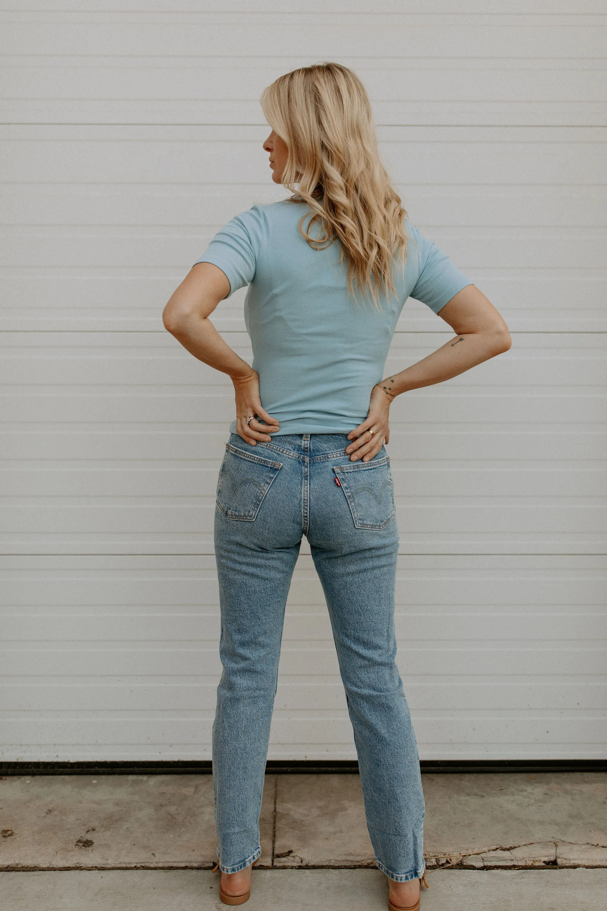 The 501 Original Fit Jeans by Levi's - Hollow Days