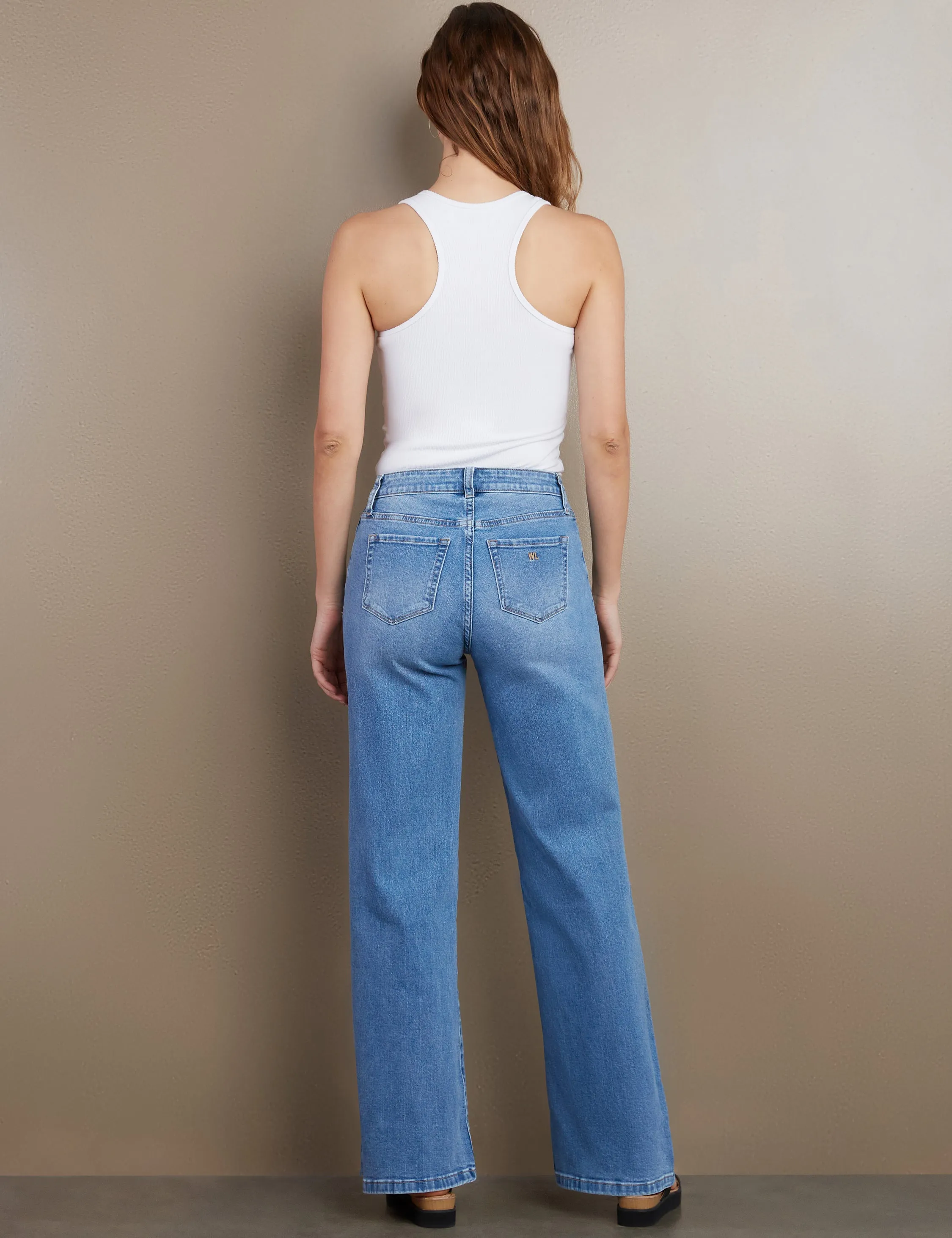 The Relaxed Straight Jeans