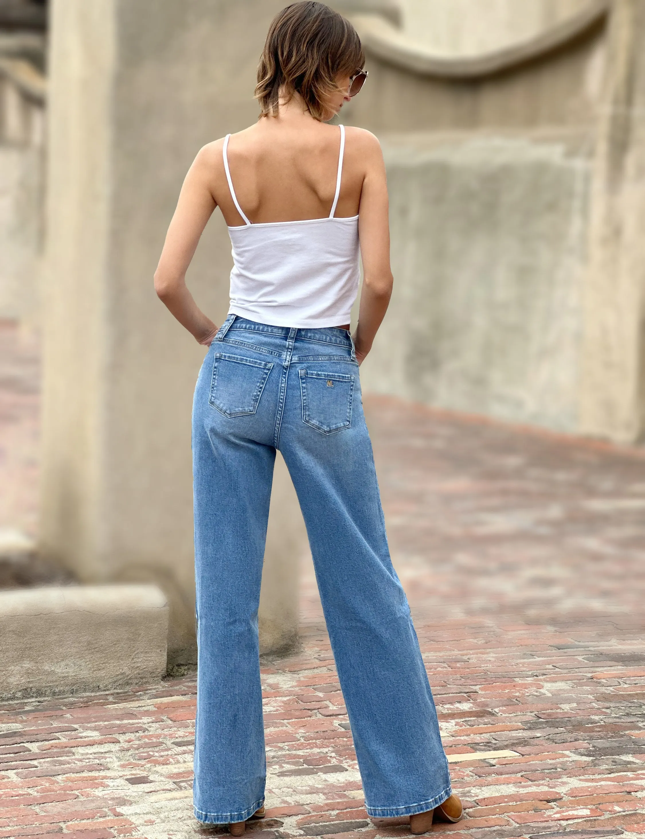 The Relaxed Straight Jeans